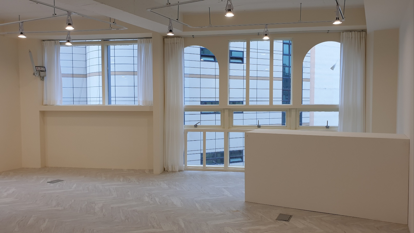 장안동 쇼핑몰 스튜디오 gallery 3