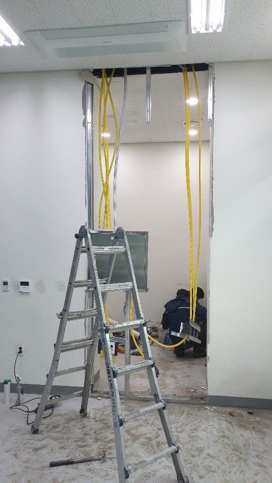 송파구 방이동 화이트365 코인세탁소 인테리어 현장 detail 2
